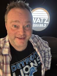 Station for Legendary Musician Interviews and Deep Cut Material