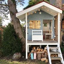 Cabane En Palette Pour Enfant 24 Realisations Originales Cabane Palette Cabane Exterieur Enfant Cabane De Jardin Bois