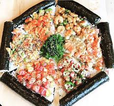 Tag Mates To Share This Poke Pizza Makaipokeco Pokepizza 9gag Clean Eating Food Foodie