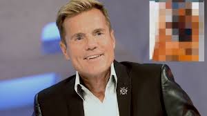 Tatsächlich war es in einem club auf mallorca! Dieter Bohlen Dsds Heisses Bikini Bild Von Carina Detail Begeistert Fans People