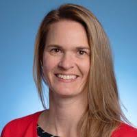 Alyssa Nardelli's Instagram, Twitter & Facebook