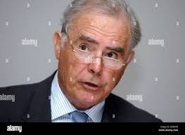 Sir michael connell hi-res stock photography and images