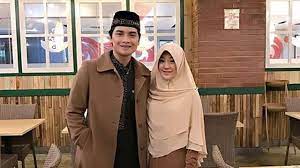 Menjalin rumah tangga selama 5 tahun, alvin dan larissa setuju untuk berpisah. Larissa Chou Ungkap 7 Alasan Cerai Dari Alvin Faiz Disebut Lebih Prioritaskan Hobi Hot Liputan6 Com