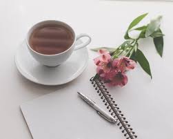 They can offer a little brightness and color during signing your sympathy card all depends on how well you knew the person who passed and the person to whom you are writing the card to. How To Sign A Sympathy Card With 25 Example Signatures Cake Blog