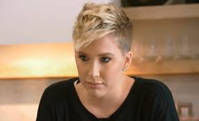 Savannah Chrisley Strips Down For 23rd Birthday, “I Feel Naked”