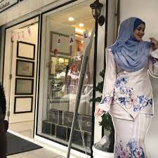 To date, she has garnered more than. Creacion By Siti Nurhaliza 6 G Jalan Padi Emas 1 2 Bandar Baru Uda