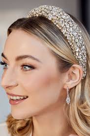 24 Best Bridal and Wedding Hair Accessories