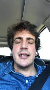Por tantos y tantos años has sido tu mi cruz y yo que te ame que nunca te hice sufrir y siempre te di ternura, amor y pasion, pero que en cambio de ti recibi solo traicion y ahora todo acabo se acabo tu diversion, noo! Basta Diputado Diego Schalper