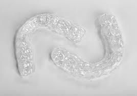Here's how to clean retainers using baking soda, vinegar, mouthwash, hydrogen peroxide, and many other solutions. How To Clean Invisalign Tray Aligners Spain Orthodontics