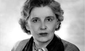 La escritora Rebecca West y los Aubrey