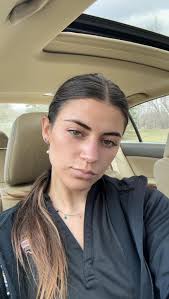 Hello! My name is Victoria but I go by Vix and i'm an incoming transfer  student studying Cybersecurity looking to join a lease with preferably a  female roommate(s). I have an outgoing