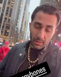 I can't thank this man enough, nobody has done for me what he has done and  he hardly knows me. He is truly touched by God . @jonnybones 💪🙏