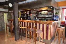 Restaurant Fourchette Tire Bouchon Dans Saint Jean Brevelay