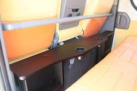 ハイエースセカンドシート用テーブル８２７スマートテーブル ハイエース ハイエース シート シート