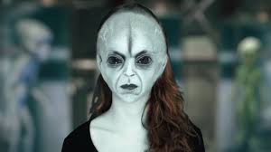 Another involves repeated transformation of several characters. Alien Girl Transformation Girl Turns Into An Alien Raid Area 51 Youtube