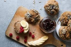 Petits Pains Du Petit Dejeuner A L Epeautre Recette Fooby Ch