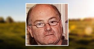 Danny Looper's Instagram, Twitter & Facebook