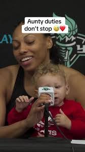 Tia Patton's Instagram, Twitter & Facebook