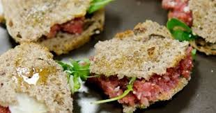 Croquant De Carpaccio A L Huile De Truffe Cook N Roll Huile De Truffe Recette Carpaccio Alimentation