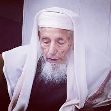 إنا لله وإنا إليه راجعون.. وفاة شيخنا فضيلة الشيخ المحدّث