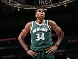 Giannis antetokounmpo became the 3rd player in nba history to average at least 25 ppg, 10 rpg, 5 apg, 1 bpg and 1 spg in a season. Masa Depan Belum Jelas Giannis Antetokounmpo Tak Khawatir Indonesia News Feed