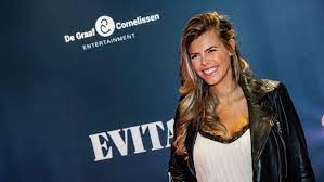 En dit deed ze op behoorlijk geniepige wijze. Ook Kim Kotter En Thomas Berge In Nieuwe Seizoen Expeditie Robinson Show Ad Nl