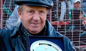 Carlos timoteo griguol (born 4 september 1936 in las palmas, córdoba) is an argentine football (soccer) coach and former player, who played as a midfielder. Abblqkflrhmh4m
