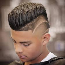 These cuts will shows you most trendy men hairstyles, like short sides pompadours, thick modern men hair, casual styles, ginger hair, business and simple men haircuts and more. 15 Most Impressive Short Hairstyles For Men With Thick Hair