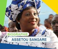 Résultat de recherche d'images pour "législatives 2020 Mali photo de la candidate Mme Sangaré Djénéba Diakité"