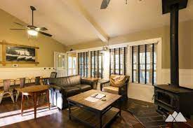 Looking for a great trail in fort mountain state park, georgia? Fort Mountain State Park Cabin Review Atlanta Trails