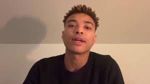 Get ready, Houston — violinist Gabriela Lara, winner of the 2025 Sphinx  Competition, brings the fire and frost of Argentina to Miller Outdoor  Theatre! Join the Houston Symphony for a free concert