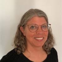 300+ "Børsheim" profiles