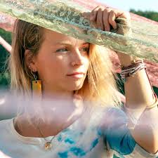 Ben affleck starred in the series. Mimi Love Home Facebook