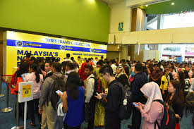 Salaries for fresh graduates are unchanged in 2018. Malaysians Have More Confidence In Job Market The Star