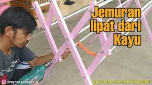 Berbagai desain jemuran dinding mulai dari jemuran dinding stainless steel lipat hingga jemuran dinding kayu yang artistik bisa kamu beli d. Cara Membuat Jemuran Lipat Dari Kayu Youtube