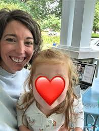 Amanda Cutright's Instagram, Twitter & Facebook