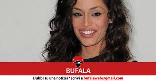 Nelle parole di stima di luigi di maio, l'annuncio della candidatura di fico alla presidenza della camera. Bufala Lei E Raffaella Fico Sorella Del Presidente Della Camera Roberto Fico E Stata Assunta Alla Camera Come Commessa