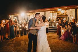 Julianne made her acting debut in an american tv soap opera the young and the restless, created by william j. Real Weddings Bridegenie