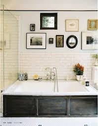 Diy network shows how they redesigned a condo with a it adds a touch of rich texture to the room, and gives a masculine counterpoint to an otherwise feminine space. Stylish Masculine Bathroom Decoratingideas Bathroom Gallery Wall Masculine Bathroom Modern Bathrooms Interior