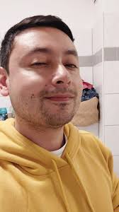 Hi I am a Brazilian gay nomad currently travelling in Croatia (Split mow  and Zagreb 6th to 9th July) Would love to get in contact if anyone is in  the region.