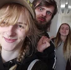 Recently I've seen a lot of women wearing hoodies and jumpers saying  “BLAKELY” it is so generic, a bit like white fox brand. Why do people not  have their own fashion sense,