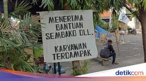 Untuk mendapatkan paket file excel dan juga. Karyawan Hotel Garden Palace Tak Digaji Disnakertrans Jatim Bersuara