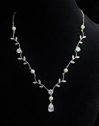 Vine Crystal Bridal Necklace Dainty Crystal And Pearl Wedding Etsy Wedding Necklace Bridal Pearl Necklace Wedding Jewelry Sets