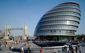 Siti Holl V Londone City Hall London Toronto Architecture City Hall Architecture