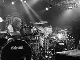 Listen to music from carmine appice like nobody knew, this time around & more. Drum Wars At Vamp D The Appice Brothers Bring The Noise Zrockr Magazine