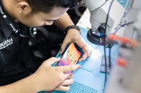 Tambaksari, kota sby, jawa timur 60134 Service Handphone Surabaya Wtc Ganti Kaca Lcd 081299638889