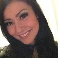 Effie Doyle's Instagram, Twitter & Facebook