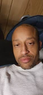 Mmmm my my goodness your are just the type of woman I like Mature, thick,  voluptuous and sexy