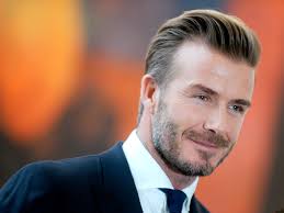 Dettami che vedevano l'uomo di quel periodo storico con i capelli rasati corti . Moda Uomo I Tagli E Le Tendenze Capelli Per Lui Foto Io Donna