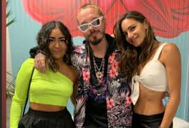 Juan david 'el pollo' echeverry es el afortunado hombre que se ganó el corazón de la presentadora. Valerie Dominguez Si Esta Con J Balvin En Europa Rcn Radio